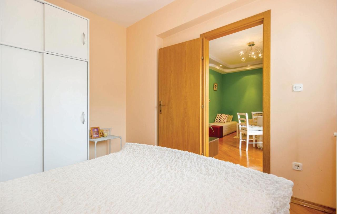 1 Bedroom Amazing Apartment In Rijeka Exterior foto